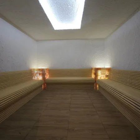 Tontic Lux Hill 54 * Κοπαόνικ