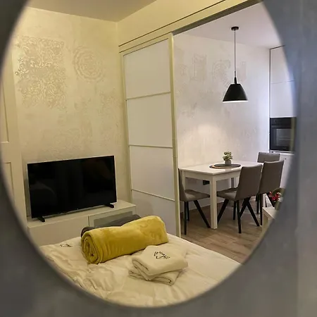 Διαμέρισμα Tontic Lux Hill 54