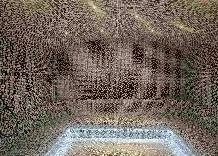 아파트 Tontic Lux Hill 54